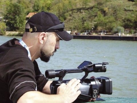 Svetlost našeg mraka Svetlost našeg mraka
