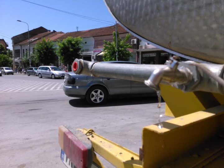 Neispravna voda sa javnih česama u Vranju? Neispravna voda sa javnih česama u Vranju?