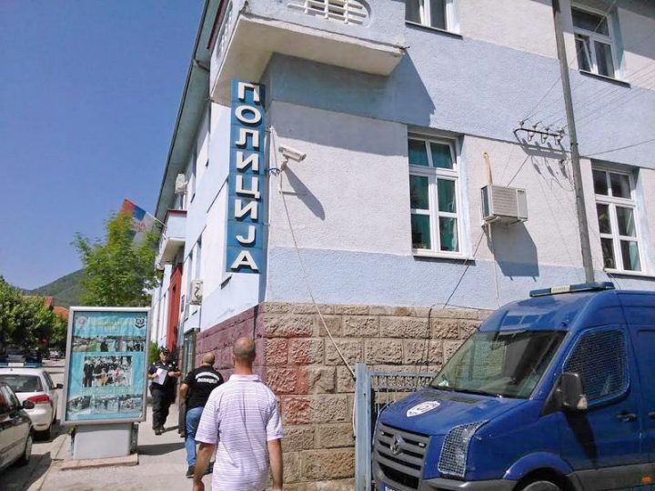 Starica se utopila u bari na livadi Starica se utopila u bari na livadi