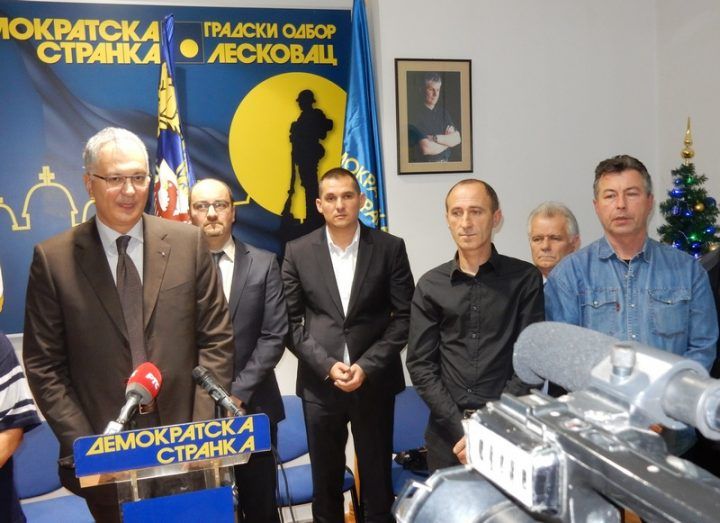 Šutanovac: Opozicioni kandidat pobeđuje na predsedničkim izborima (VIDEO) Šutanovac: Opozicioni kandidat pobeđuje na predsedničkim izborima (VIDEO)