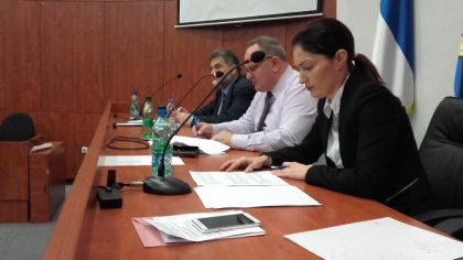 Razrešeni svi načelnici, a gradonačelnik im poručio… item-thumbnail