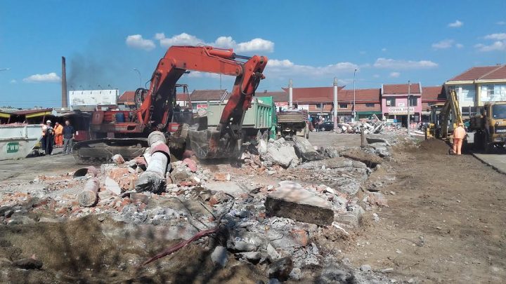 Srušena Kineska pijaca, produžava se Ulica Topličkog ustanka Srušena Kineska pijaca, produžava se Ulica Topličkog ustanka