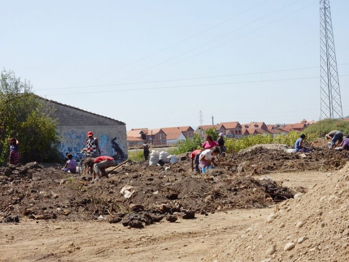Pomama za gvožđem, ružna slika na ulazu u Leskovac Pomama za gvožđem, ružna slika na ulazu u Leskovac