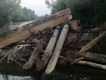 DSS: Ko štiti one što zagađuju i ubijaju naše reke? item-thumbnail