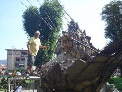 Zaštitnik grada u parku kod Tvrđave item-thumbnail