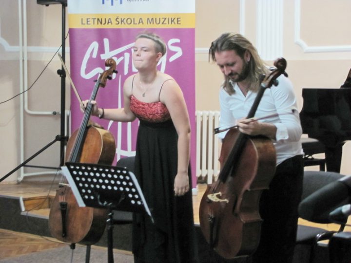 Violončelisti u pratnji Vladimira Miloševića obeležili drugo veče STRINGS -a Violončelisti u pratnji Vladimira Miloševića obeležili drugo veče STRINGS -a