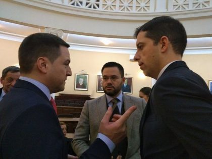 Deset opština iz centralne Srbije pomagaće po jednu na Kosovu item-thumbnail