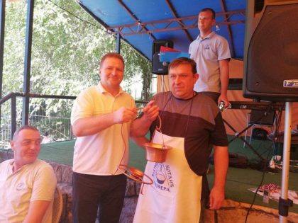 Gojko Ivanović skuvao najbolju riblju čorbu u Sijarinskoj banji item-thumbnail