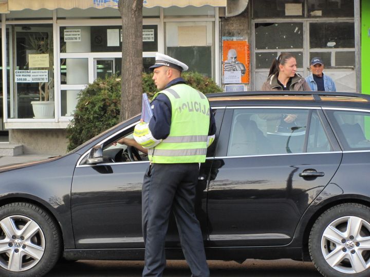 Sedam saobraćajki i pet pijanih vozača