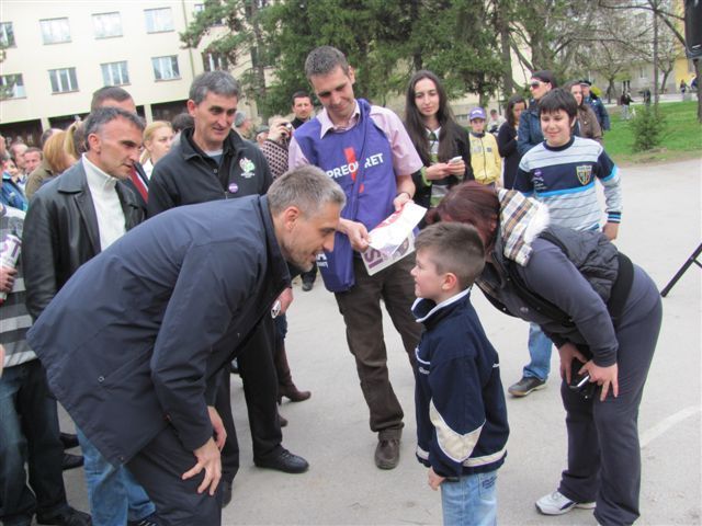 Jovanović: Mladi, uključite se u politiku!