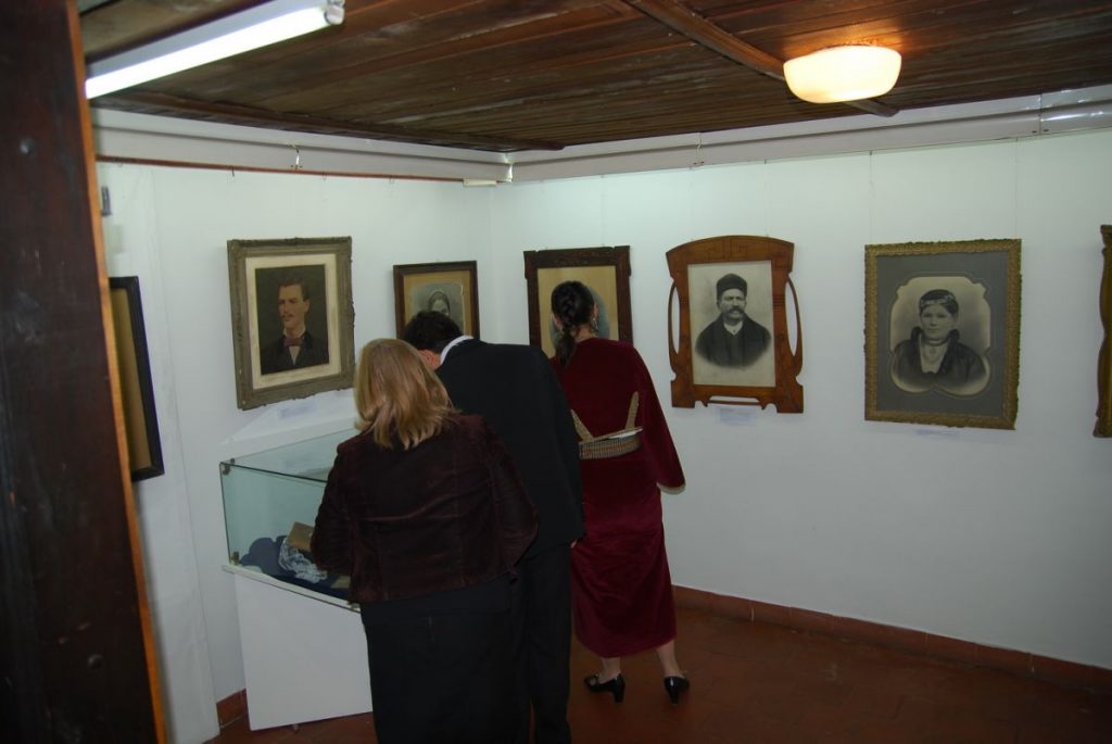 Noć muzeja i u Biblioteci i “Danici Vuksanović” (programi)