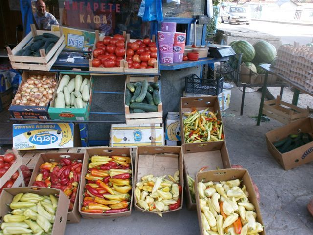 Paradjz 100, paprika i krastavac 50 dinara po kilogramu