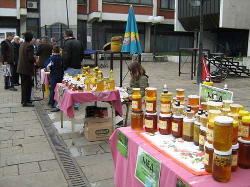 Čajanka uz pčelinje proizvode