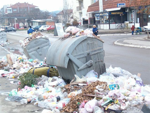 Radnik „Komrada“ poginuo na deponiji smeća