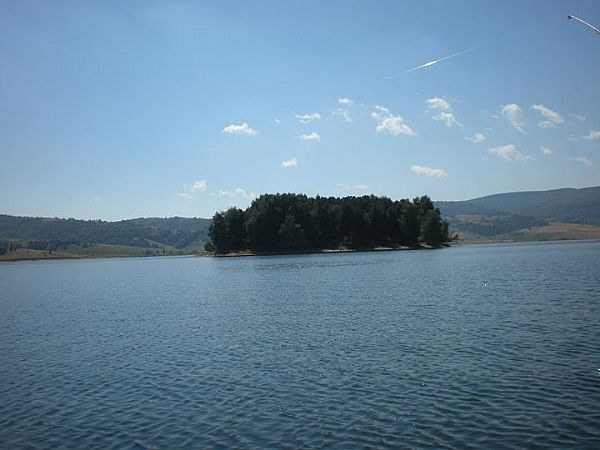 Među tri najlepša jezera u Srbiji i Vlasinsko jezero