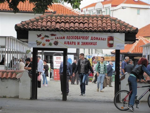 Prvi Bazar ručnih radova u Leskovcu