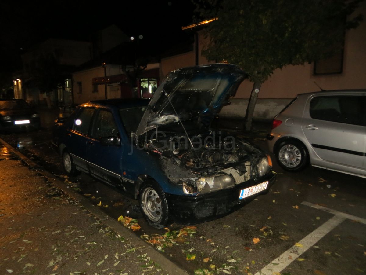 U Vranju izgoreo još jedan automobil