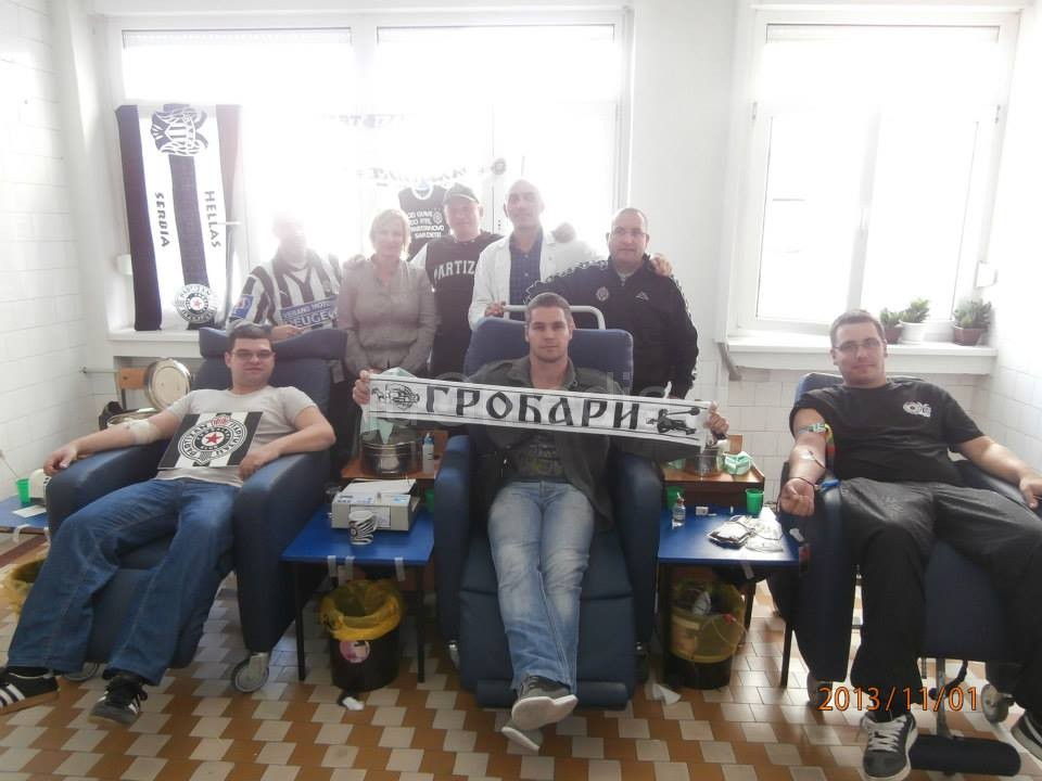 Navijači Partizana organizovano dali krv
