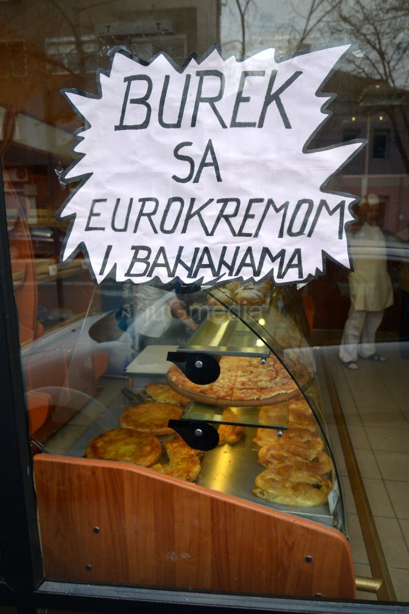 Hit u Nišu – burek sa bananom i eurokremom