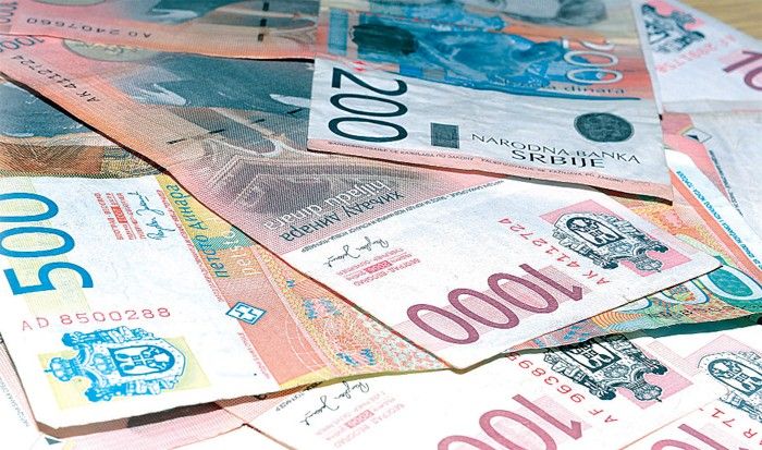 Prosečna plata u Srbiji premašila 50.000 dinara?