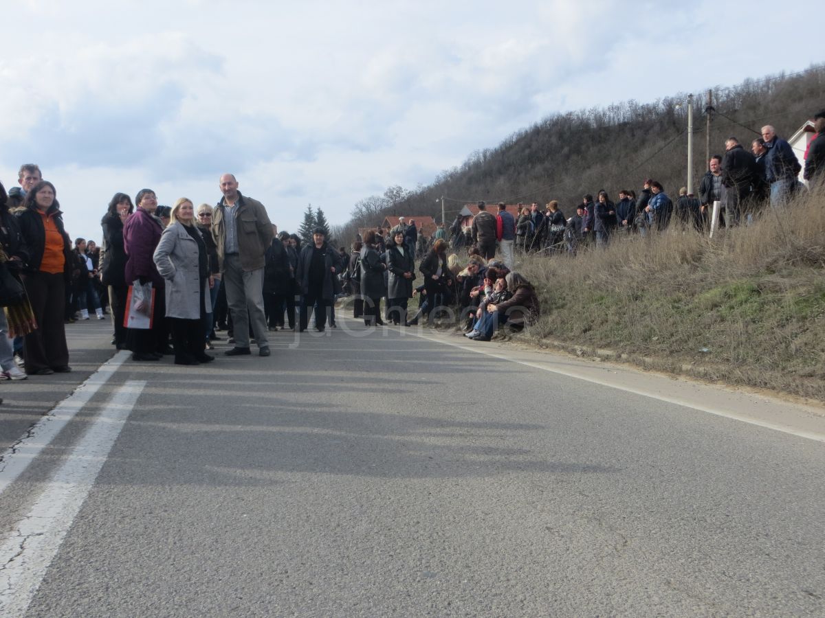 Radnici Jumka blokirali auto-put kod Vranja