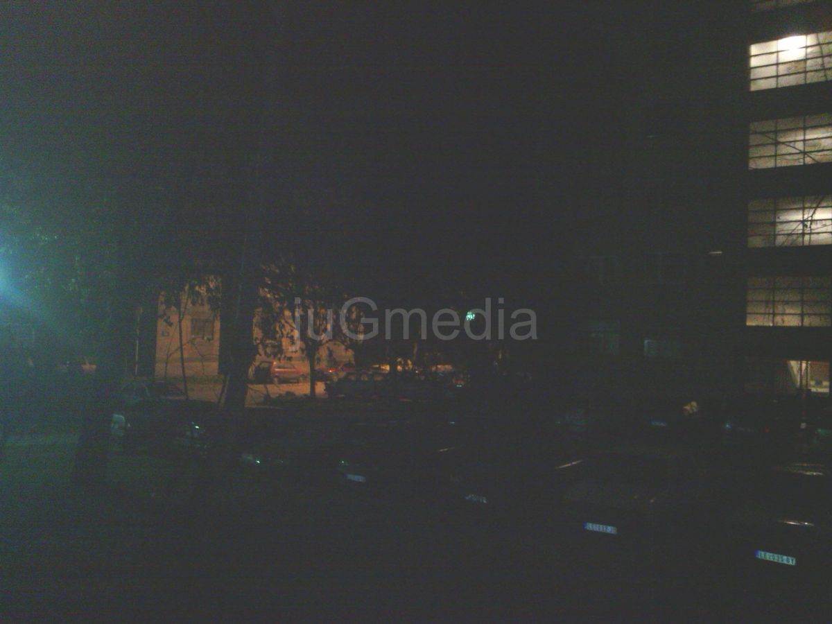 Izgoreo automobil u centru Leskovca
