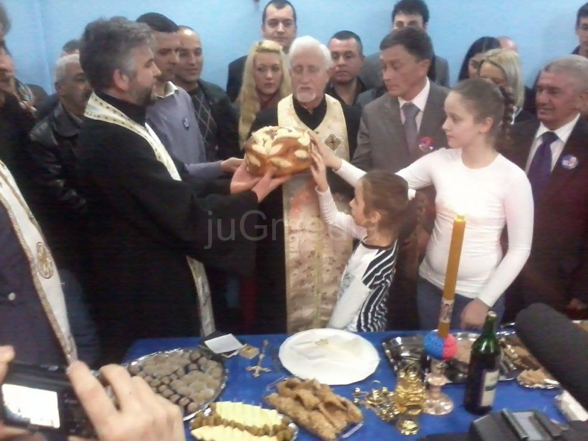 Srpski radikali proslavili krsnu slavu – Sveta tri jerarha