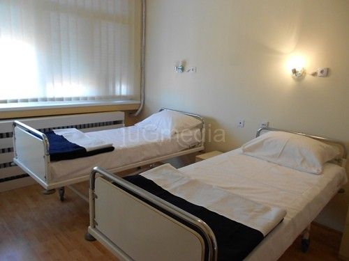Bolnički apartman u Leskovcu za 1000 dinara