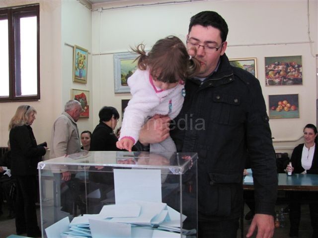 Leskovac: U biblioteci izlaznost 24 posto, glasači se usmeravaju