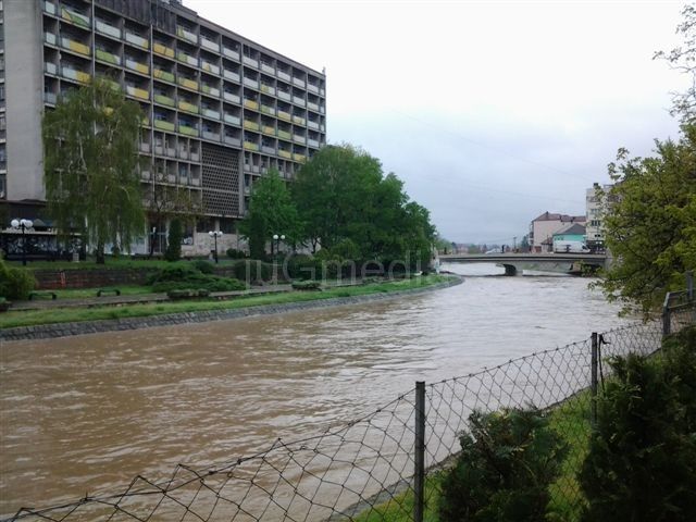 Vanredna odbrana Veternice, Tulovska reka ponovo poplavila podrume