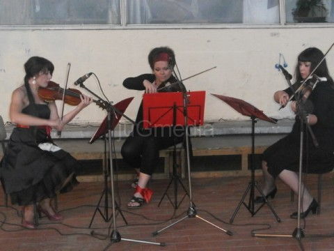 String Art Trio gostuje na Kosovu