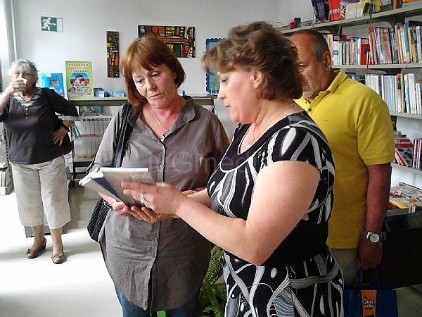 Bibliotekari iz Bugarske u poseti biblioteci u Surdulici