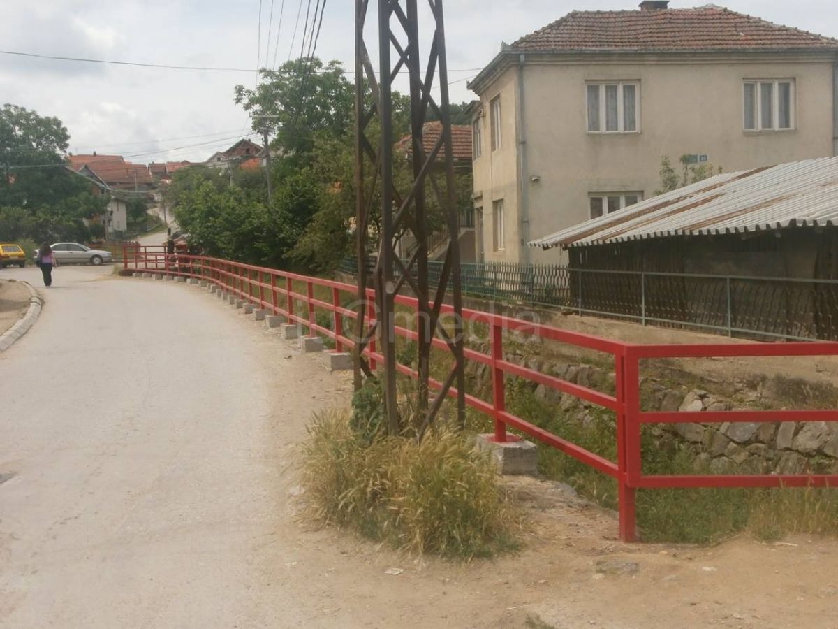 Zaštitna ograda na Šaračkom potoku