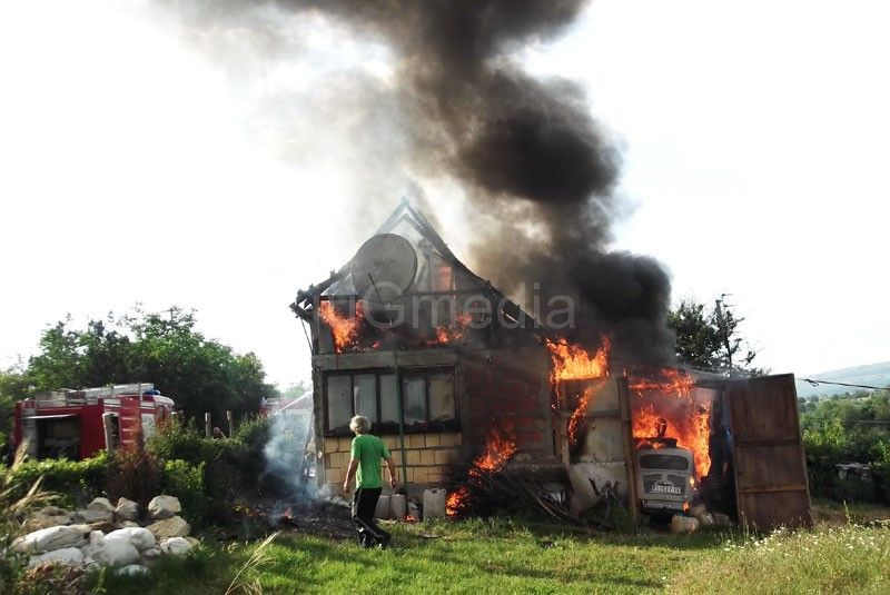 Veliki požar u Bratmilovcu