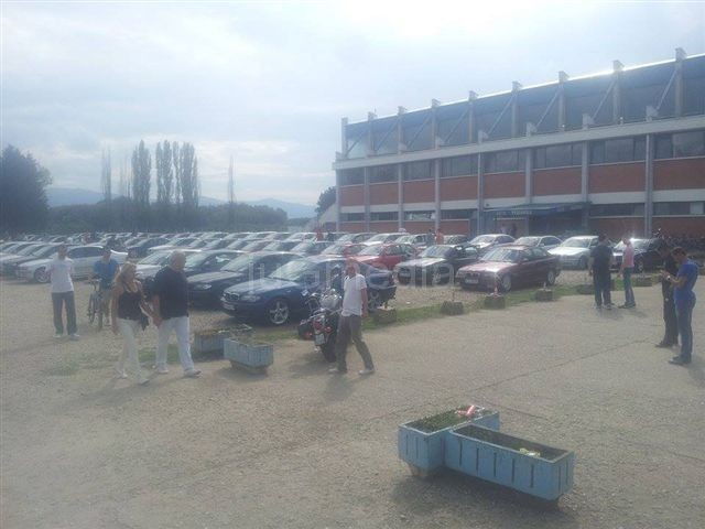 Na BMW skupu nekoliko hiljada Leskovčana