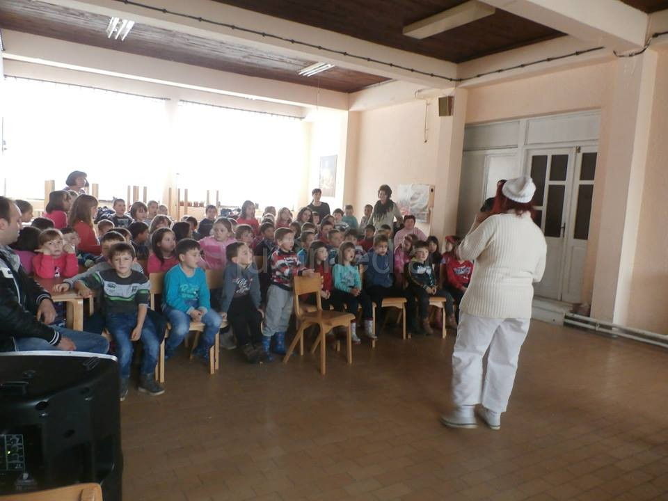Predstava teatra iz Bugarske za mališane u Bosilegradu