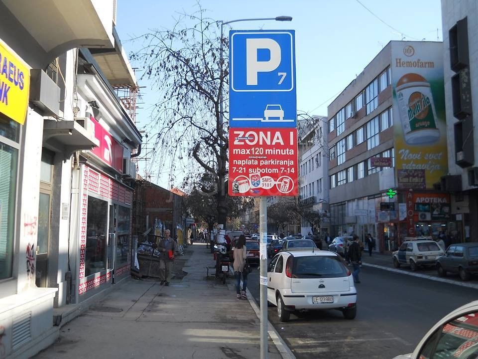 Novčanik tanji od 4.000 do skoro 32.000 dinara za nepropisno parkiranje