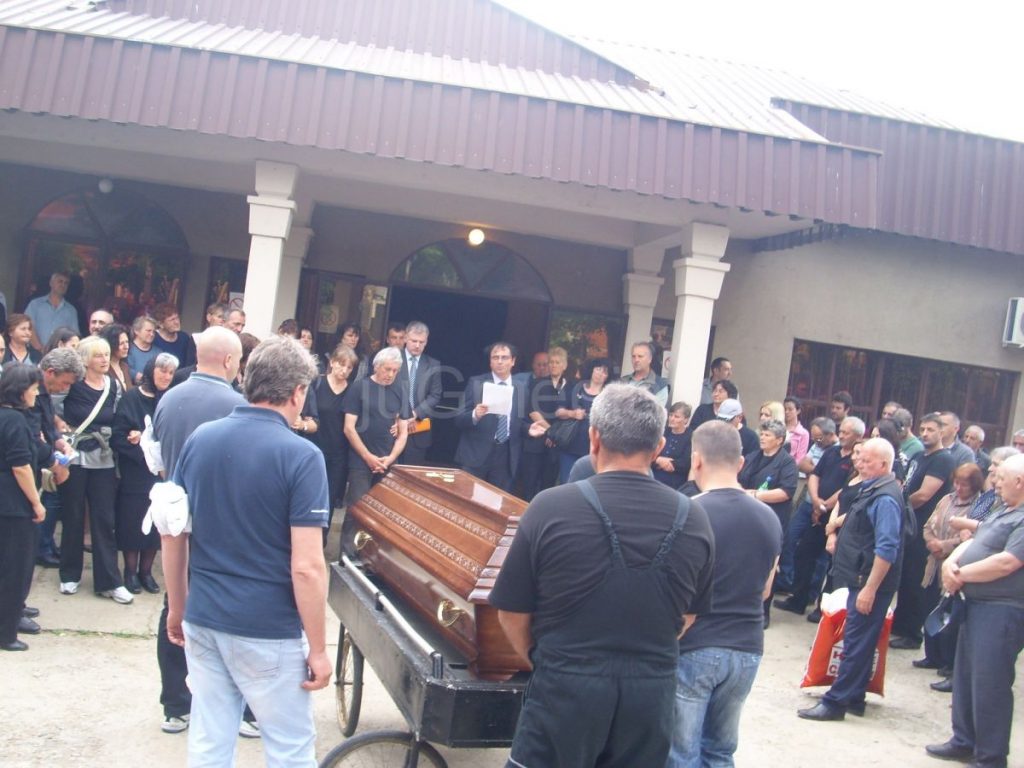 Na Tijabarskom groblju sahranjen radnik “Tigar Tajersa“ Dragan Sokolović