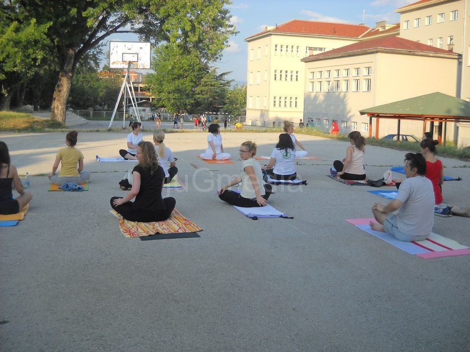 Javni čas joge danas u Vranju