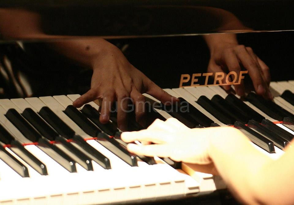 Klavirski maraton oduševio ljubitelje klasične muzike (VIDEO)