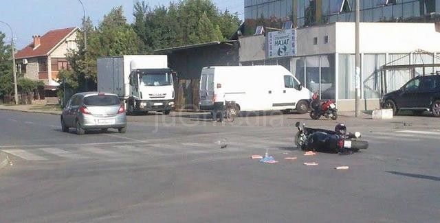 Saobraćajne nezgode u Leskovcu i Vlasotincu