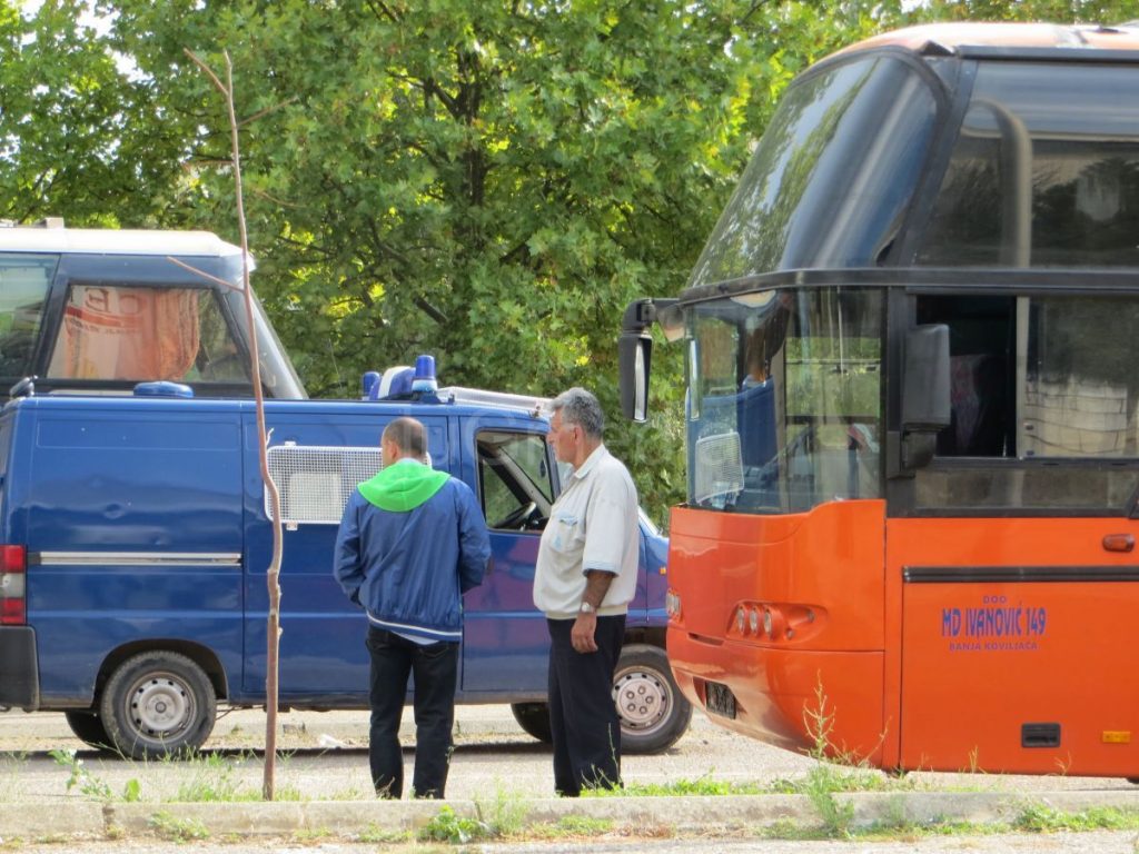 Sukob izbeglice i vozača autobusa