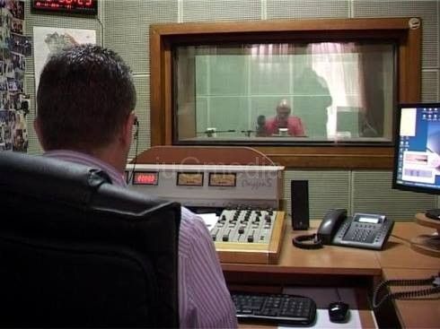 Bivšim novinarima radio „Leskovca“ izmirene sve zaostale zarade