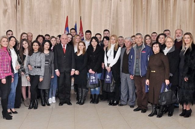 Opštinske nagrade za najbolje studente i učenike