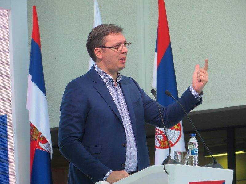 Vučić u Vranju obećao bolji život