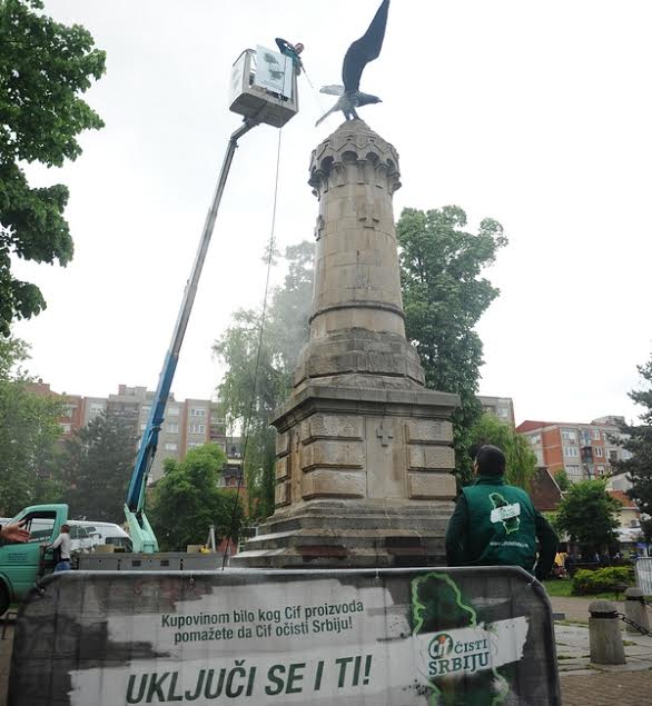 Zablistao spomenik oslobodiocima od Turaka