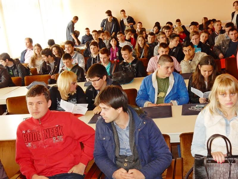 Takmiči se 120 srednjoškolaca iz Srbije u oblasti elektronike
