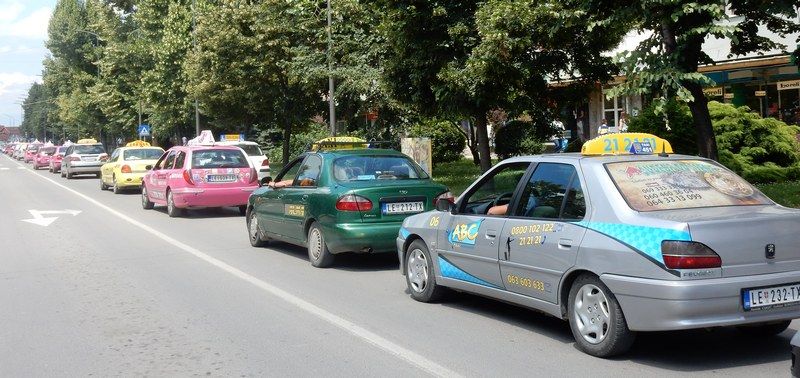 Novi cenovnik taksi usluga u Leskovcu, start skuplji za 50 dinara