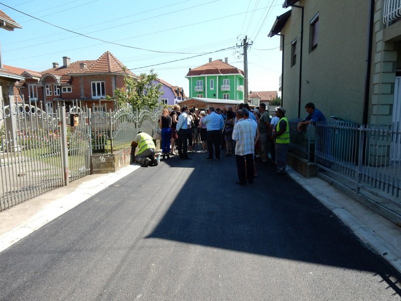 Zajčarska ulica asfaltirana, gradiće se fiskulturna sala u „Voždu“