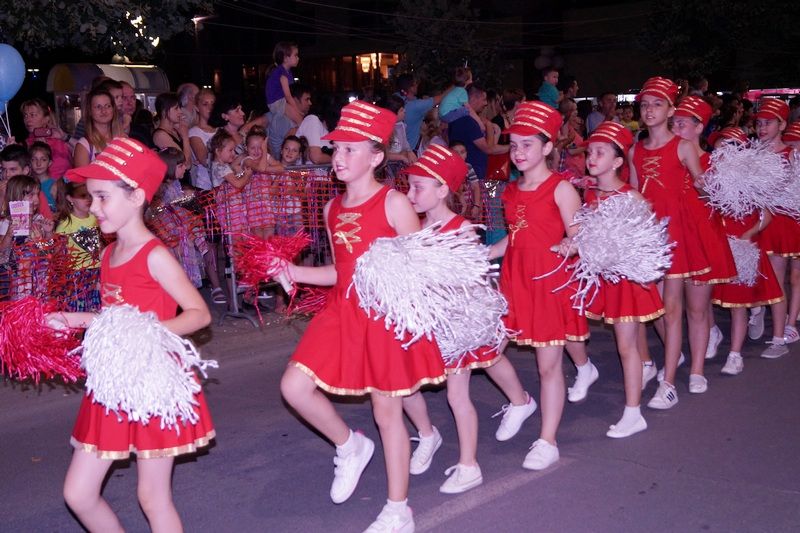 karneval_male mazoretkinje